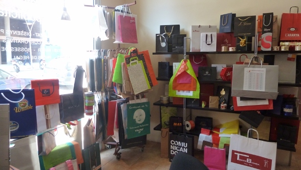 Tienda física en Barcelona - TanitBolsa Tienda física en Barcelona - TanitBolsa